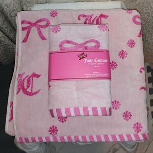 JUICY COUTURE PINK CHRISTMAS JC TOWEL SET X3 JUICY COUTURE BATH TOWEL SET NEW